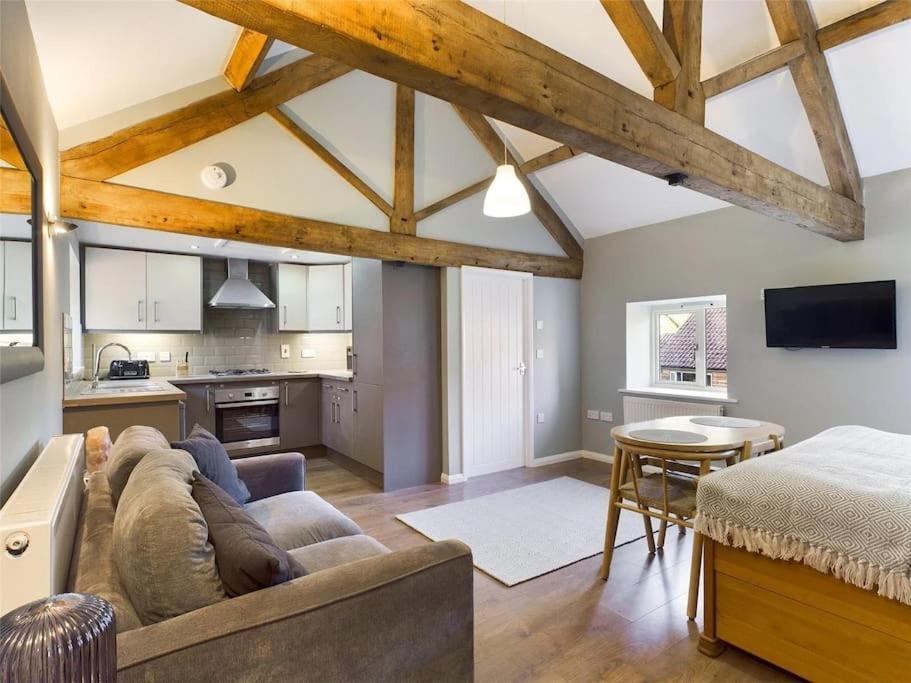 Wagtail Lodge Foy Kültér fotó